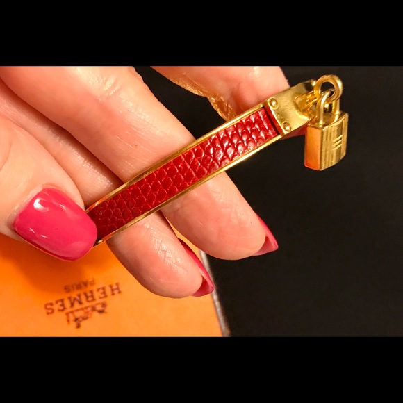 A69- 💯 % Authentic Hermès Kelly Bracelt - Picture 2 of 15